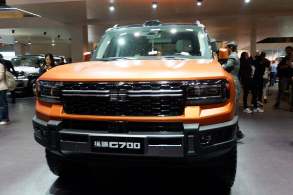 Jetour merilis SUV G700 di Shanghai Auto Show 2025 Foto: Muhammad Lutfan Darmawan/kumparan