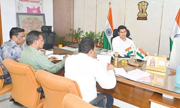 1552306 district collector dr s ven 1