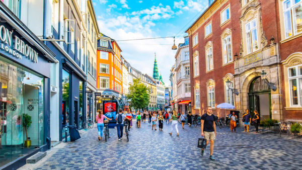 Turis di Kopenhagen. Foto: Arcady/Shutterstock