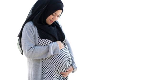 Ilustrasi ibu hamil berhijab Foto: Shutterstock