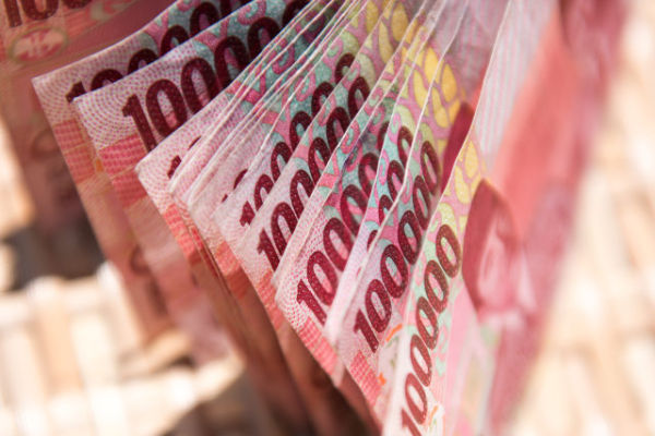 Ilustrasi uang rupiah. Foto: Maciej Matlak/Shutterstock