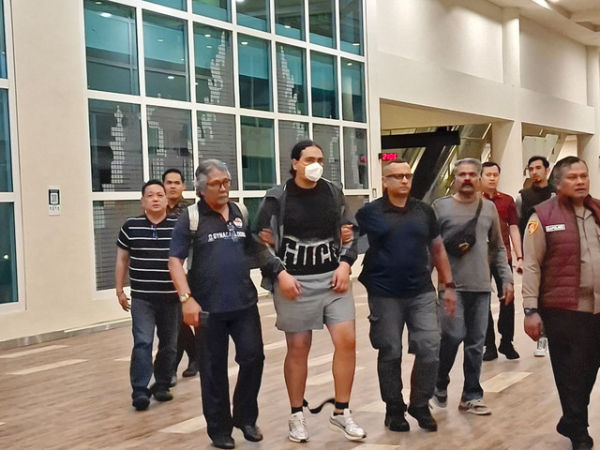 Momen Coskunmevlut saat digiring polisi. Dok: Ist