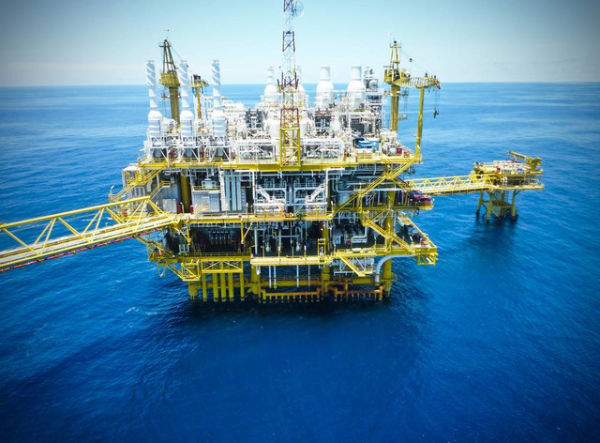 Ilustrasi pipa gas. Foto: PreechaB/Shutterstock