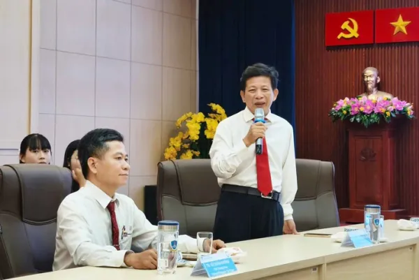 Chuyên gia: 'Học sinh có nhu cầu được tham vấn tâm lý rất lớn' - Ảnh 1.