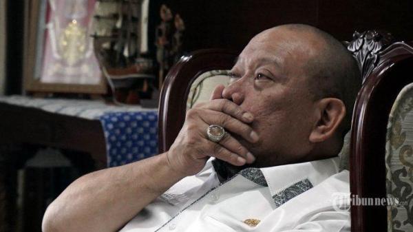 KASUS DANA HIBAH - La Nyalla Mattalitti sewaktu menjabat Ketua DPD RI saat ditemui di Gedung Parlemen, Senayan, Jakarta, Senin (30/11/2020). Terkini, La Nyalla selaku anggota DPD RI memberikan tanggapan usai rumahnya di Surabaya, Jawa Timur, digeledah penyidik Komisi Pemberantasan Korupsi (KPK) terkait kasus dugaan pidana korupsi dana hibah DPDR Jawa Timur tahun 2019–2022.