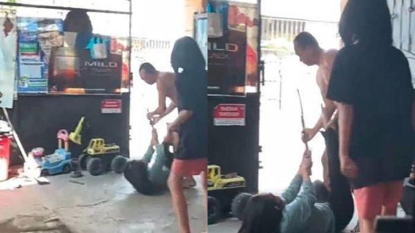 SUAMI KDRT ISTRI -  Video amatir merekam seorang suami membentak, memukuli dan menyeret istrinya di teras rumah, Kelurahan Lontar, Sambikerep, Surabaya, Rabu (18/6/2025). Video itu viral di media sosial. KDRT yang dialami oleh korban itu ternyata sudah berlangsung selama 20 tahun.