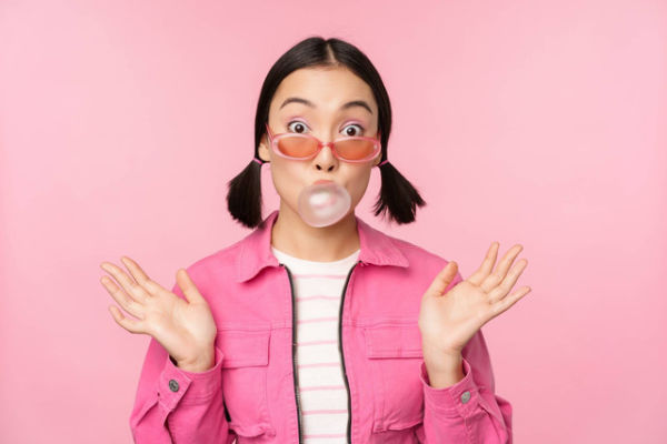Ilustrasi permen karet, salah satu barang yang tidak boleh dibawa masuk ke Singapura. Foto: Mix and Match Studio/Shutterstock