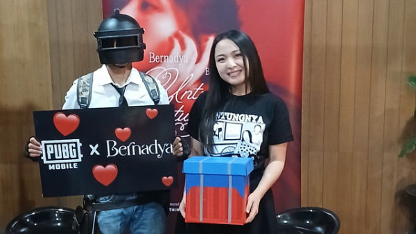JUNI Concert menggelar konser tunggal Bernadya bertajuk Babak Penutup: Untungnya, Untungnya di Graha Bakti Budaya, TIM, Jakarta Pusat, Jumat (20/6). Foto: Vincentius Mario/kumparan