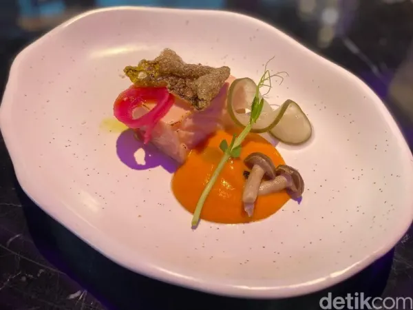 Ironwood Steak & Grill menyuguhkan sajian steak dengan cita rasa Asia. Berlokasi di Topgolf Jakarta, Fatmawati, Jakarta Selatan.