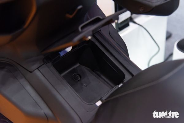 E3 Mobility Deux7 - Xe máy điện Hàn Quốc mới lạ về Việt Nam: Giá dự kiến 100 triệu đồng, nhỏ hơn SH, chạy 120km/sạc- Ảnh 15. xe máy điện - Ảnh 15.