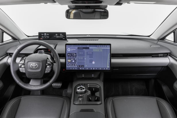 Tampilan Toyota bZ5. Foto: Toyota
