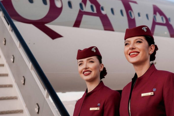 Pramugari Qatar Airways. Foto: Shutterstock