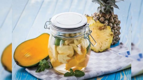 Make Pineapple and Mint Infused Water