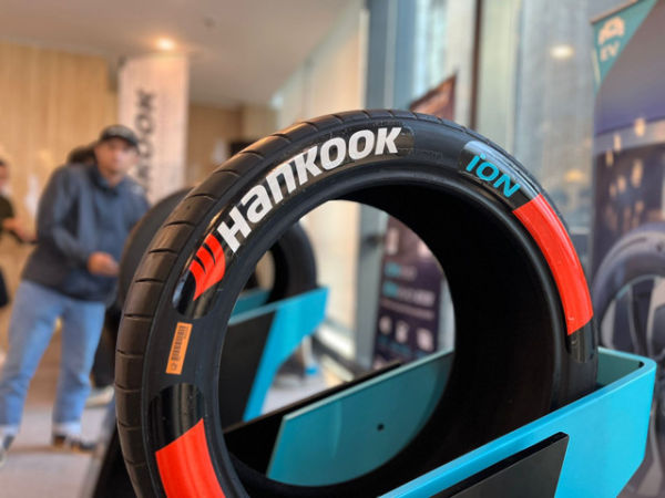 Hankook iON Gen 3 Evo Race. Foto: Syahrul Ghiffari/kumparan