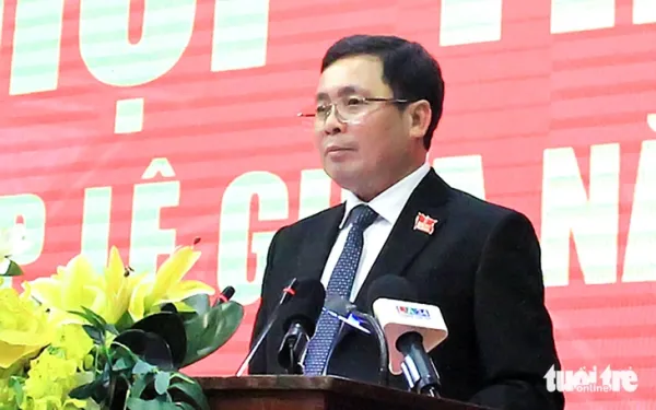 HĐND Long An họp phiên cuối cùng, báo cáo thu ngân sách đầu năm hơn 17.200 tỉ, tăng 34,1% - Ảnh 1. Long An - Ảnh 1.