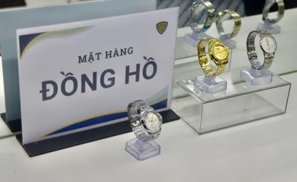 hàng giả - Ảnh 2.