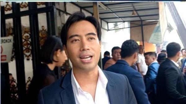GUGATAN HAK CIPTA - Penyanyi Vidi Aldiano bersiap menghadapi gugatan dugaan pelanggaran hak cipta lagu Nuansa Bening yang dilayangkan musisi Keenan Nasution an Rudi Pekerti. Vidi menunjuk 15 pengacara, Jumat (13/6/2025).