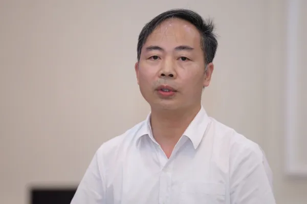 Bộ Giáo dục nói gì về đề thi toán, tiếng Anh 'quá khó'? - Ảnh 3. thi tốt nghiệp - Ảnh 3.