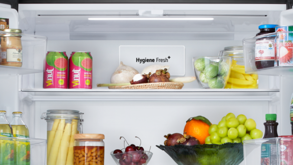 Công nghệ Hygiene Fresh+ có khả năng loại bỏ 99,999% vi khuẩn và mùi thực phẩm. Ảnh: LG