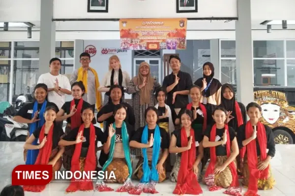 Sanggar--Tari-Kediri.jpg