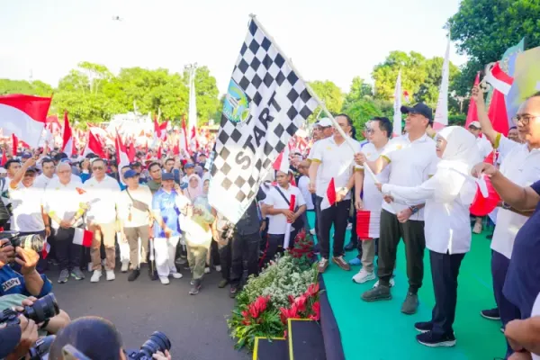 Gubernur-Provinsi-Jawa-Timur-B.jpg