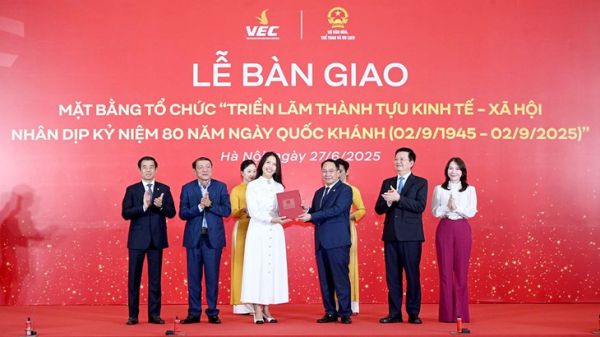 Vingroup bàn giao mặt bằng Trung tâm Triển lãm Việt Nam sau 10 tháng thi công - Ảnh 1. vingroup - Ảnh 1.