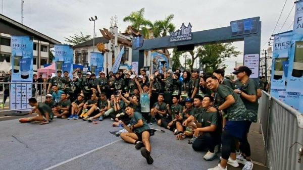 KAHF DEODORUN - Event lari Kahf DeodoRun Banjarmasin 2025, di Halaman Balai Kota Banjarmasin, Minggu (28/6/2025) pagi. Kegiatan ini diikuti ribuan peserta dari sejumlah daerah di Kalsel