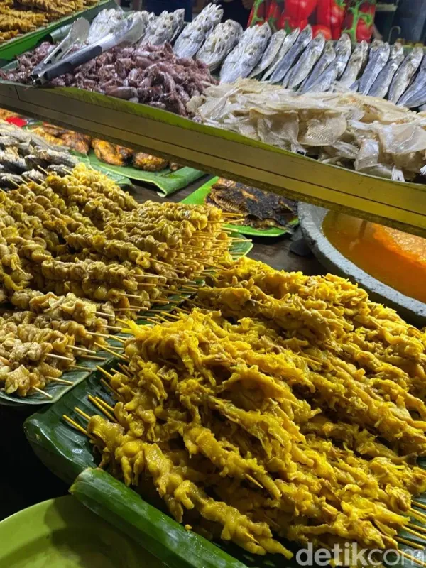 Lalapan Kelapa Gading