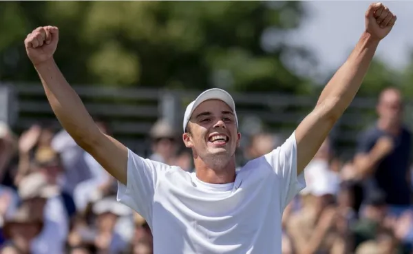 Mất tiền thưởng vì là... sinh viên - Ảnh 1. Wimbledon - Ảnh 1.