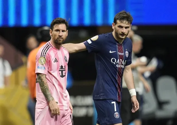 Messi bị chế giễu tàn bạo sau khi thua đậm PSG - Ảnh 1.