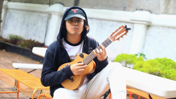Pemain Film Warkop DKI Reborn 3, Aliando Syarief saat berkunjung ke kantor kumparan. Foto: Melly Meiliani/kumparan