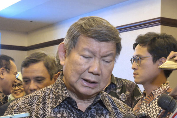 Ketua Satgas Perumahan Hashim Djojohadikusumo ditemui di The Ritz-Carlton, Mega Kuningan, Jakarta Selatan pada Kamis (26/6/2025). Foto: Argya D. Maheswara/kumparan 
