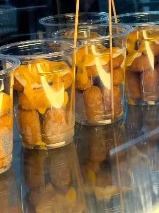 Duh! Sosis Penuh Jamur Dijual di Rest Area
