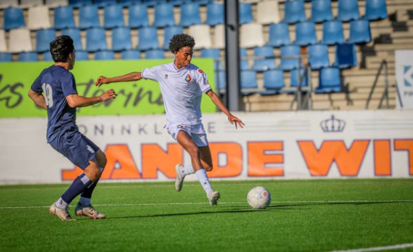 Deston Denzell, pemain Belanda keturunan Indonesia yang memperkuat Telstar U-17. Foto: Dok. Pribadi