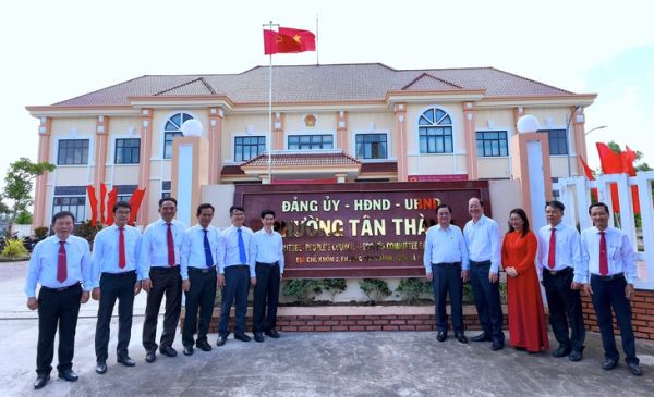 CÁN BỘ - Ảnh 1.