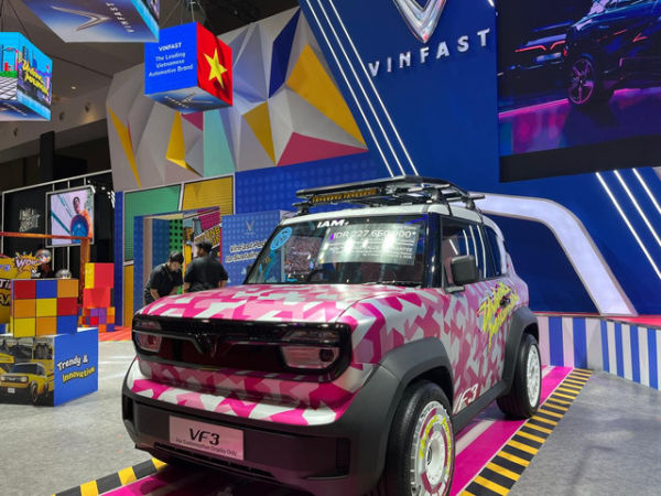 VinFast VF 3 yang sudah dimodifikasi dipamerkan di IIMS 2025. Foto: Fitra Andrianto/kumparan