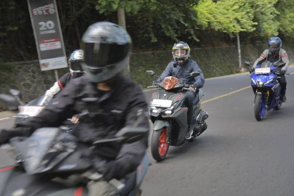 Yamaha Aerox saat touring singkat di Lombok. Foto: Yamaha