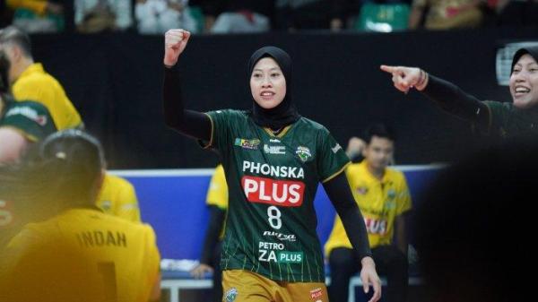 PROLIGA 2025 - Ekspresi Pevoli Gresik Petrokimia, Megawati Hangestri saat melawan tim voli putri Jakarta Pertamina Endro dalam seri ketiga Final Four Proliga 2025 di Gor Sritex Arena, Solo, Jumat (2/5/2025).
