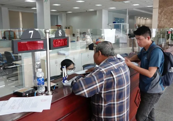 Người nộp thuế TNCN chờ tin vui - Ảnh 1. Người nộp thuế thu nhập cá nhân chờ tin vui giảm trừ gia cảnh - Ảnh 1.