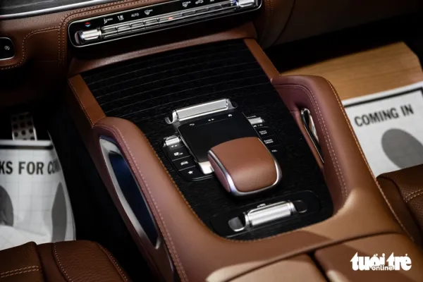 Mercedes-Benz GLS - Ảnh 12.