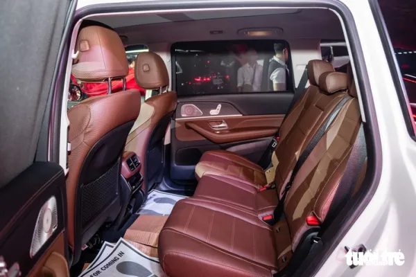 Mercedes-Benz GLS - Ảnh 13.