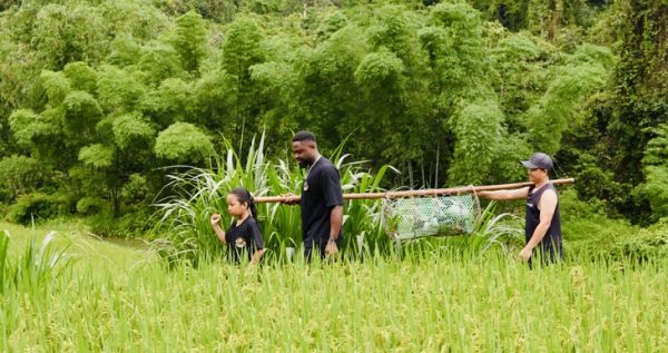 Cha con vạn dặm mùa 2: hành trình cảm xúc dọc miền đất nước - Ảnh 4. cha con vạn dặm - Ảnh 3.