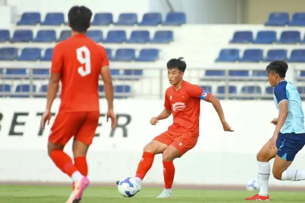 Kim Sang Sik - Ảnh 1.