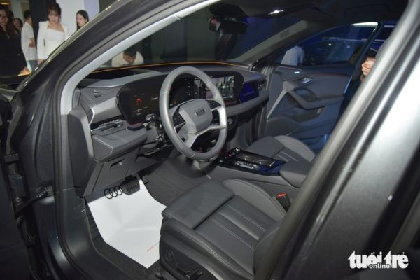 Audi Q6 e-tron - Ảnh 7.