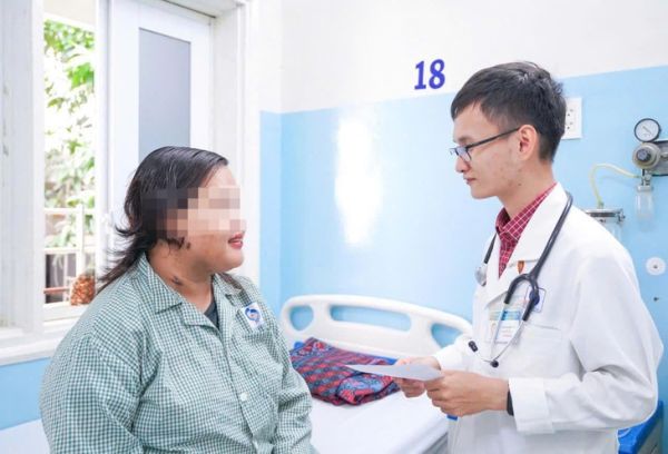 Cứu thành công nữ sinh viên béo phì bị nguy kịch vì nhiễm trùng - Ảnh 1. Cứu thành công nữ sinh viên béo phì bị nguy kịch vì nhiễm trùng - Ảnh 1.