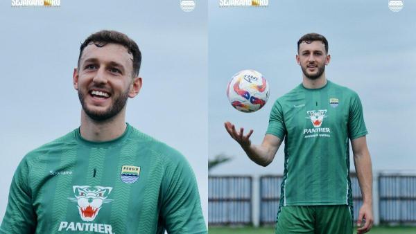 KIPER PERSIB - Kiper anyar Persib Bandung Adam Przybek saat latihan, diunggah Instagram @persib, Selasa (1/7/2025).