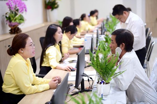 Sẽ đánh giá công việc cán bộ, công chức theo bộ tiêu chí 100 điểm KPI - Ảnh 1.