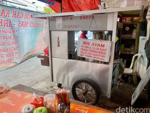 Spesial! Racikan Mie Ayam Sejak 1986 Diberi Topping Ati Ampela