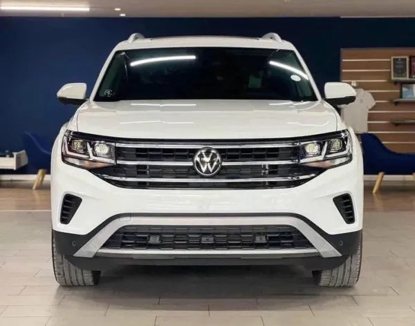 VW Teramont hạ giá kỷ lục còn 1,788 tỷ đồng: Là bản Limited nhiều 'option' xịn, tăng cạnh tranh trước Palisade, làm khó Explorer- Ảnh 7. Volkswagen Teramont - Ảnh 6.