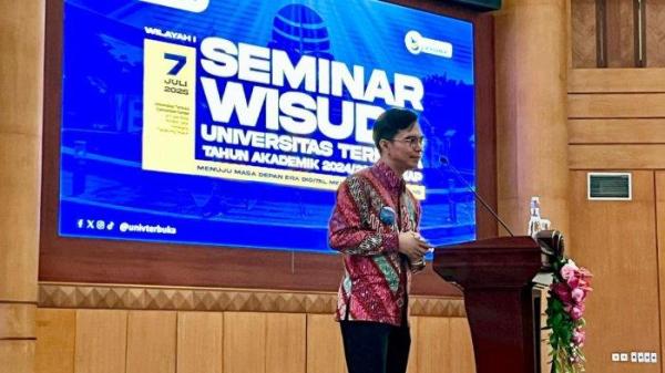 Bindu Golden Seri Siahaan, MBA BNI di seminar wisuda UT
